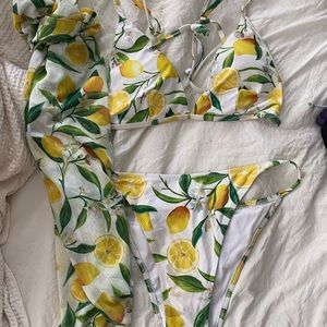 Lemon print bikini set with matching sarong size 1X with